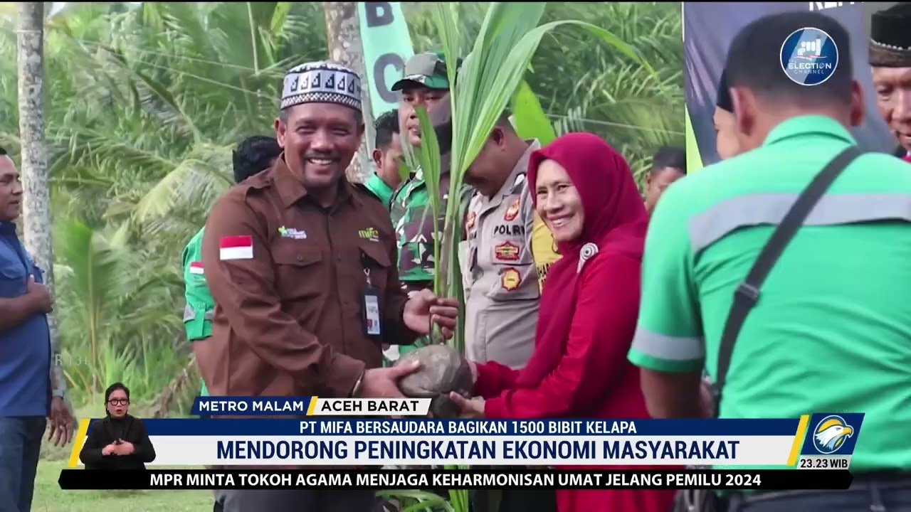 PT Mifa Bersaudara Bagikan 1 500 Bibit Kelapa Hibrida untuk Petani Aceh Barat